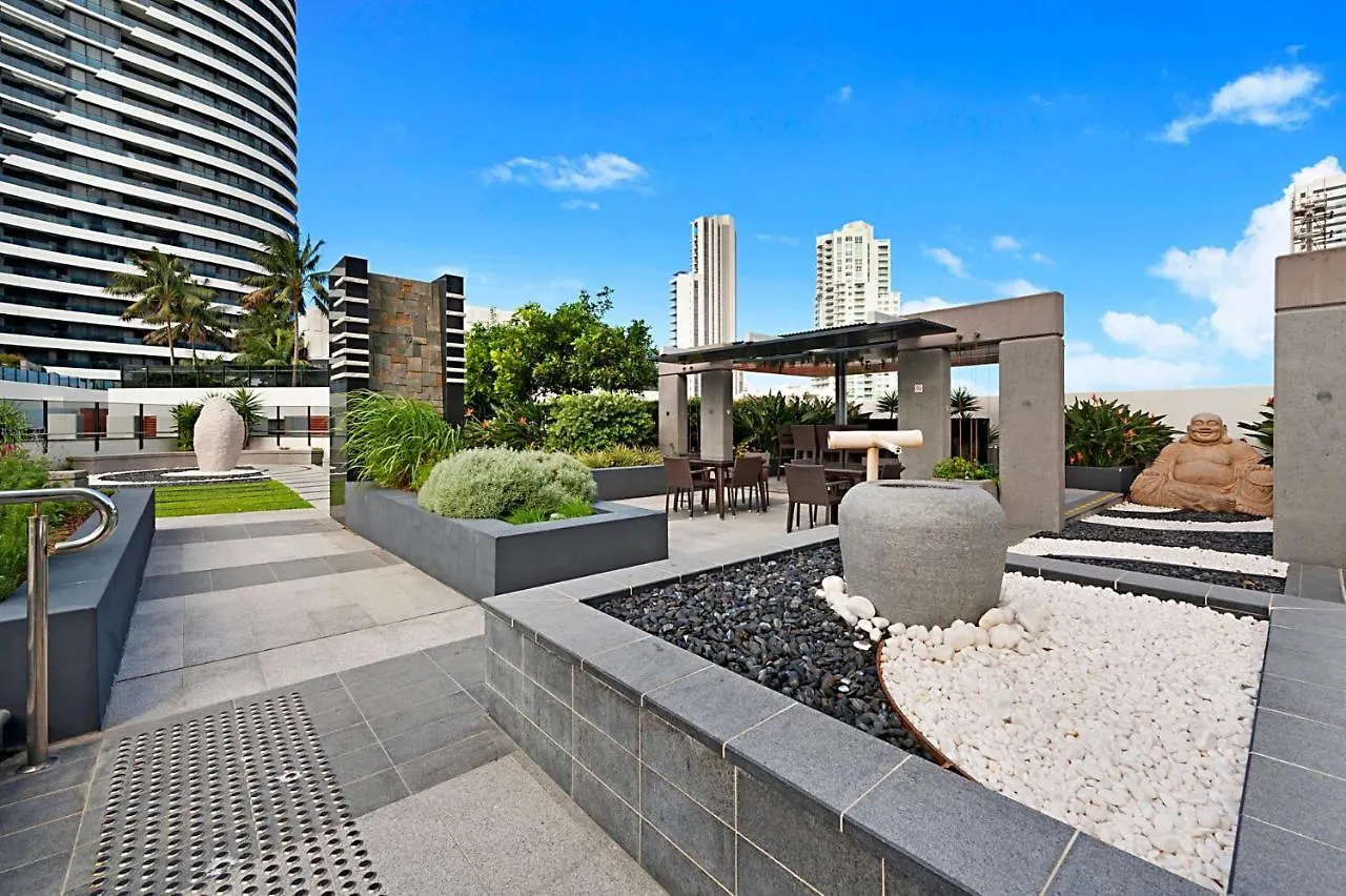 Oracle Broadbeach Wonderful Modern 2 Bed 1 Bath Apartment - Coasthm Gold Coast